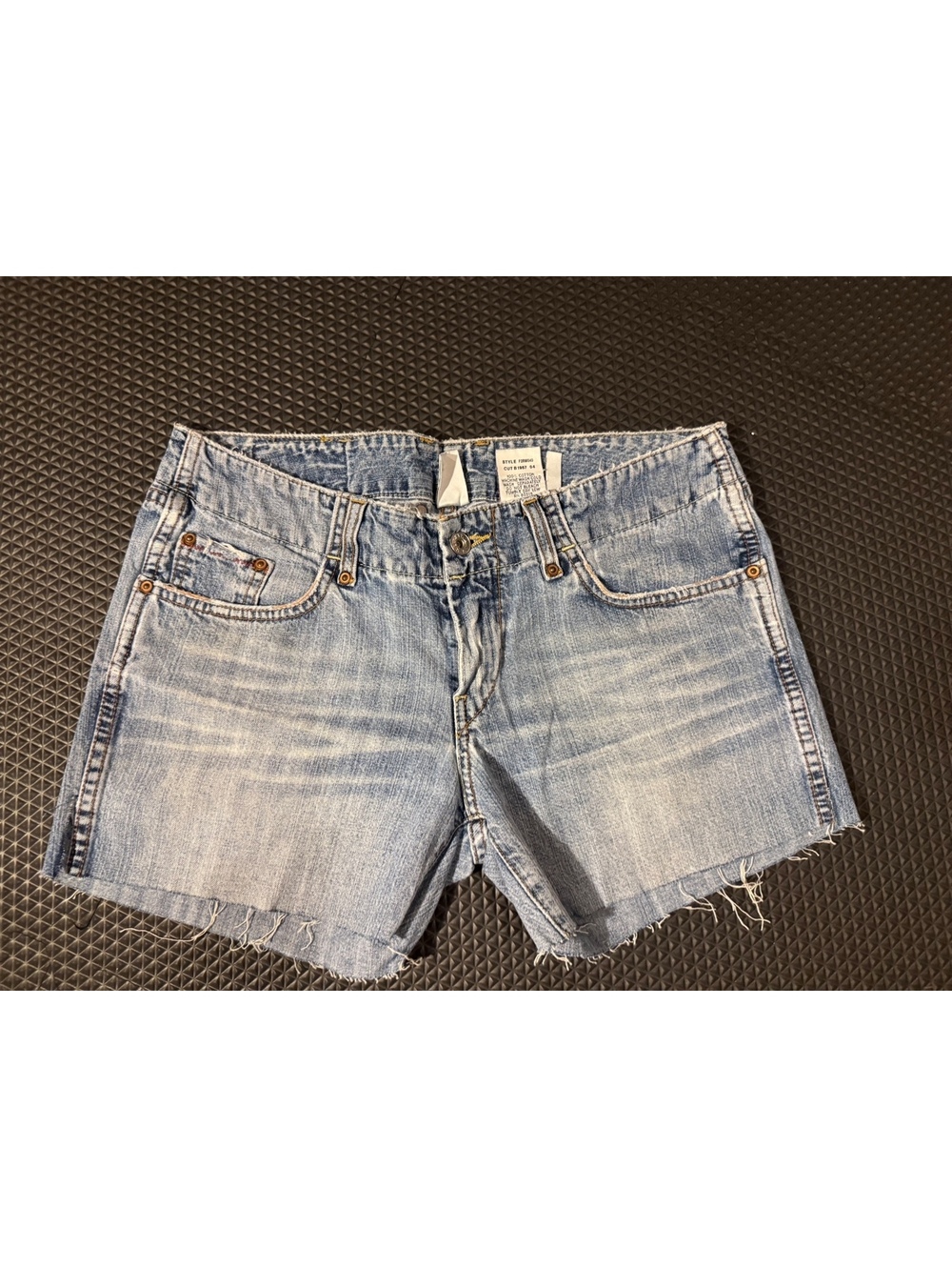 Lucky Brand Denim Shorts Size 8 / Waist 29